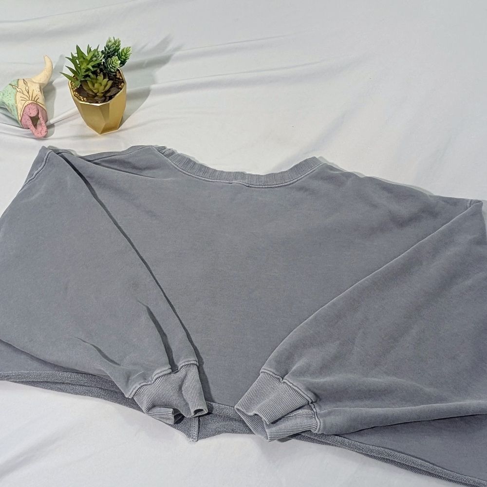 Peach Love California Heather Gray Cropped Knit Sweatshirt Top | Women's Medium